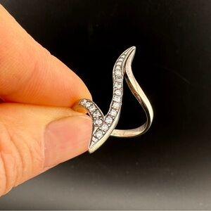 Elegant Vintage Solid 925 Sterling Silver Stylish Long Flower CZ Luxury Ring